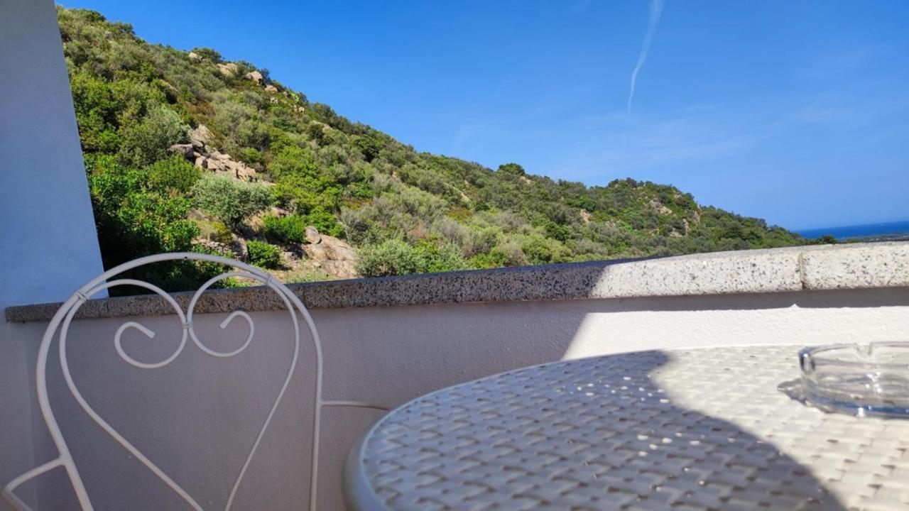 Casa L'Ulivariu Affittacamere San Teodoro  Extérieur photo