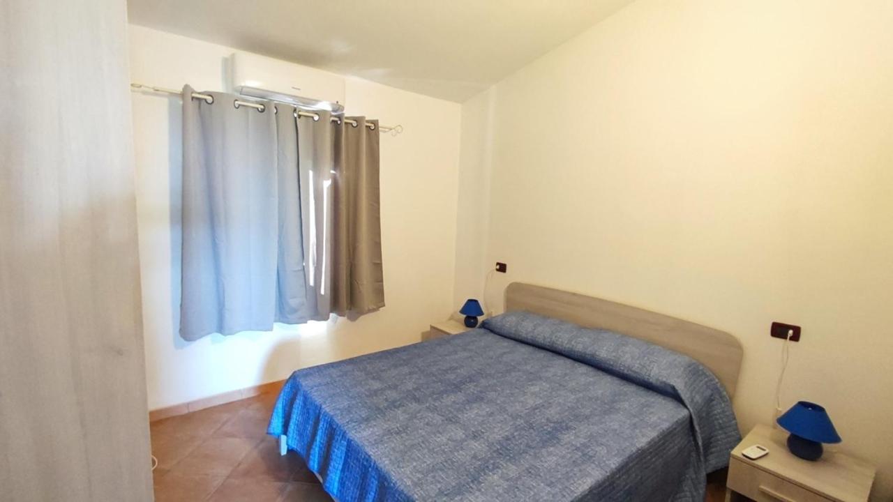 Casa L'Ulivariu Affittacamere San Teodoro  Extérieur photo