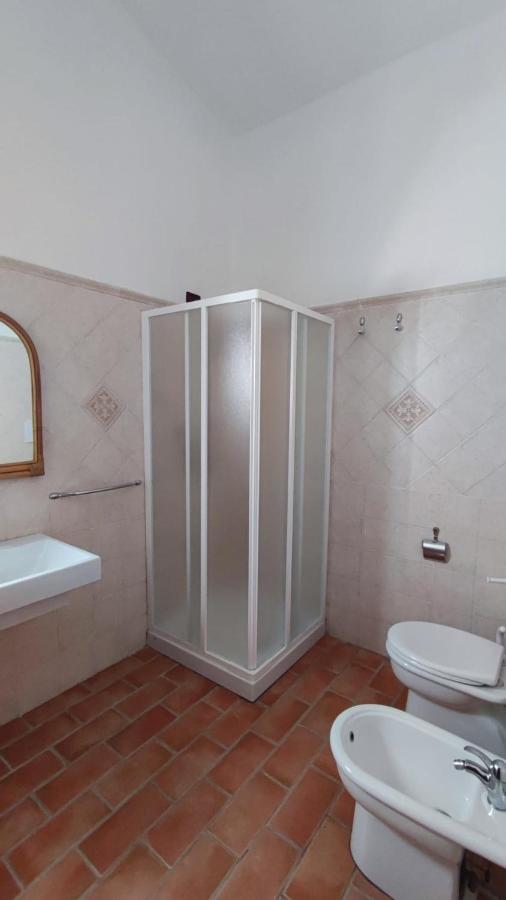 Casa L'Ulivariu Affittacamere San Teodoro  Extérieur photo
