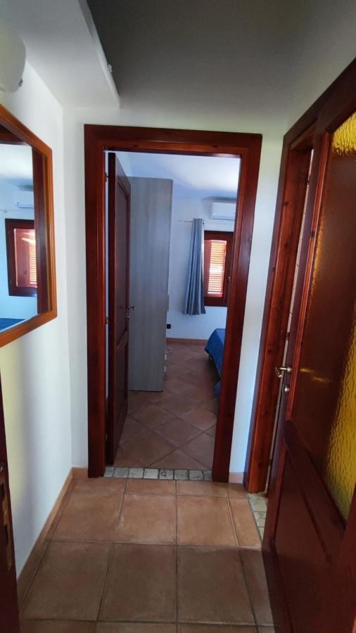 Casa L'Ulivariu Affittacamere San Teodoro  Extérieur photo