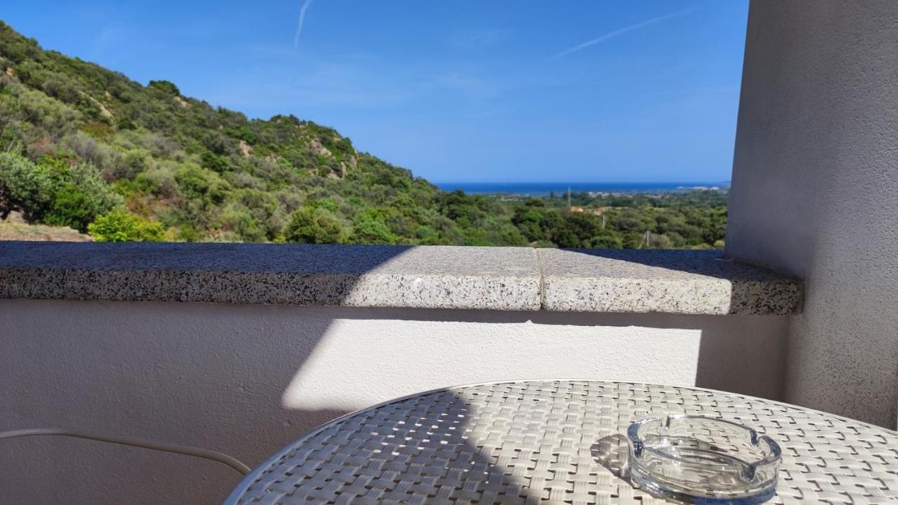 Casa L'Ulivariu Affittacamere San Teodoro  Extérieur photo