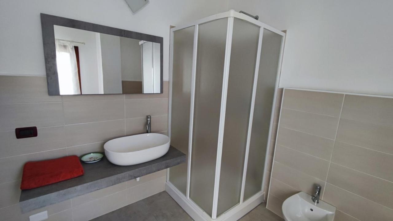 Casa L'Ulivariu Affittacamere San Teodoro  Extérieur photo