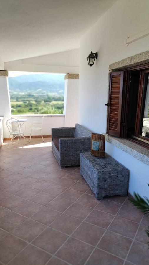 Casa L'Ulivariu Affittacamere San Teodoro  Extérieur photo