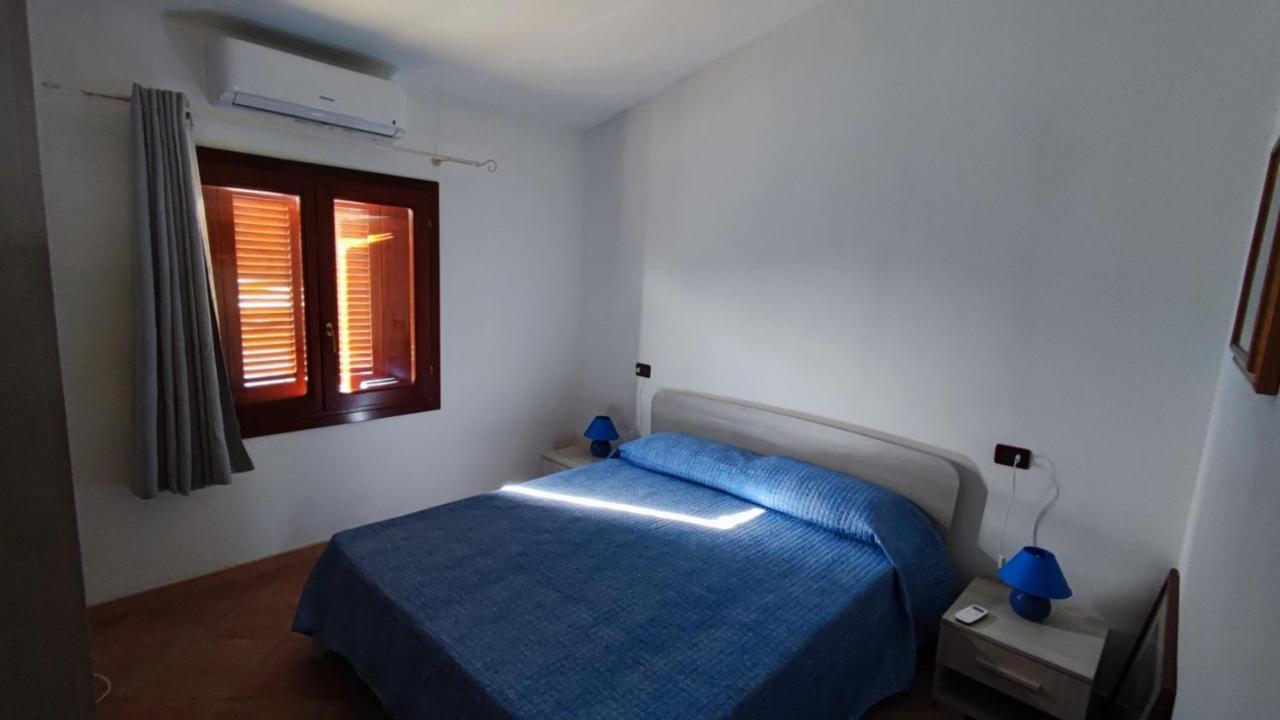 Casa L'Ulivariu Affittacamere San Teodoro  Extérieur photo