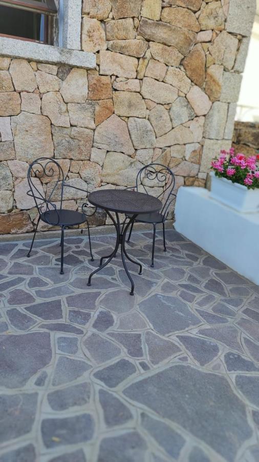 Casa L'Ulivariu Affittacamere San Teodoro  Extérieur photo